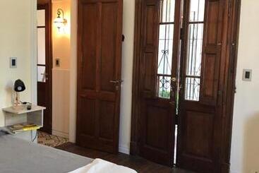 Bed and Breakfast La Yurta