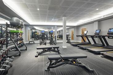 هتل Courtyard By Marriott Exeter Sandy Park