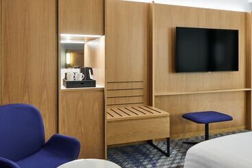 هتل Courtyard By Marriott Exeter Sandy Park
