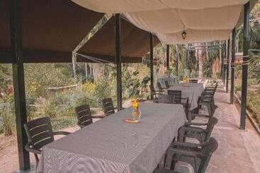 هتل Kantu Garden Lodge