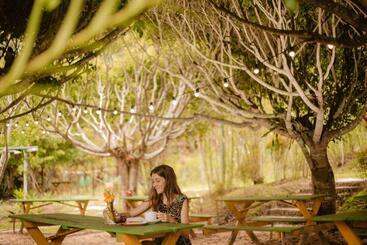 هتل Kantu Garden Lodge