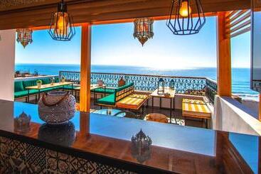 فندق The Horizon