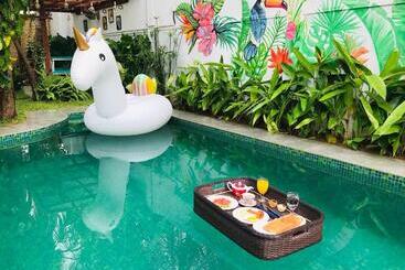 膳宿费 Double Mango Villa