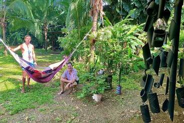 پانسیون Luminosa Uvita Hostel