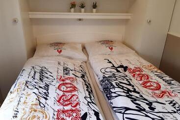 تختخواب و صبحانه Chalet Heggemus Oisterwijk