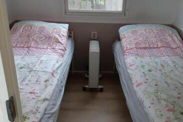 تختخواب و صبحانه Chalet Heggemus Oisterwijk