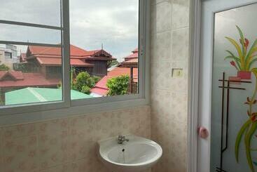 هتل Janchay House
