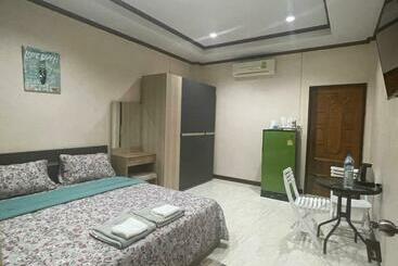 هتل Janchay House