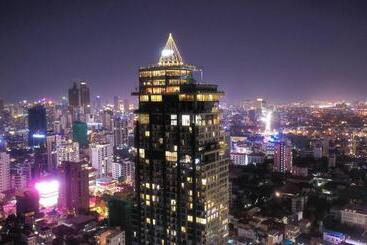 هتل The Penthouse Residence