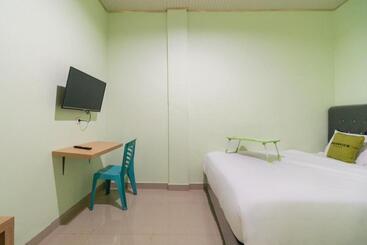 Urbanview Hotel Lumendiva 2 Palembang By Reddoorz