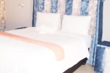 تختخواب و صبحانه Princess Lodge