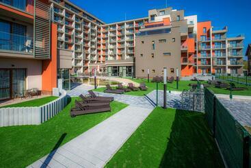 Bešeňová Gino Paradise Apartments With Aquapark