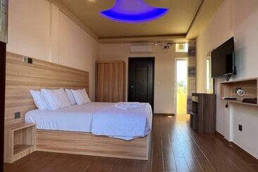 هتل Aasna Inn