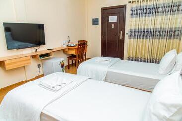 هتل Aasna Inn