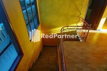 هتل Bromo Indah Lestari Homestay Mitra Reddoorz