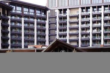 هتل Crowne Plaza Chongli Resort, An Ihg