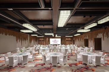 هتل Crowne Plaza Chongli Resort, An Ihg