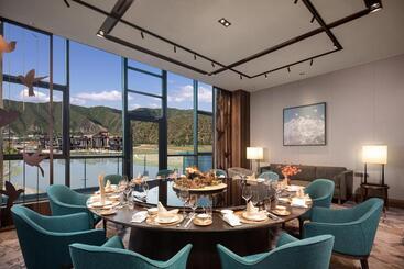 هتل Crowne Plaza Chongli Resort, An Ihg