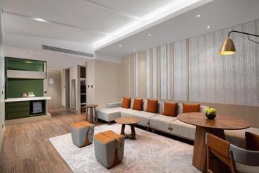 هتل Crowne Plaza Chongli Resort, An Ihg