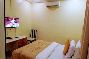 هتل Jaiye S Place