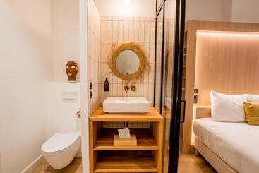 هتل Lola Boutique Hôtel   Bordeaux Centre