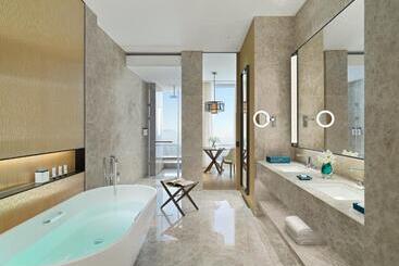 هتل Mandarin Oriental Shenzhen