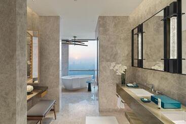 هتل Mandarin Oriental Shenzhen