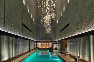 هتل Mandarin Oriental Shenzhen