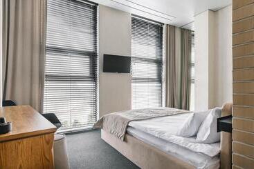 هتل Ribas Rooms Lutsk
