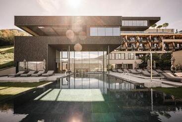 هتل Santre Dolomythic Home