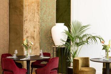 هتل Sapphire House Antwerp, Autograph Collection