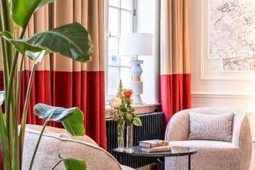 هتل Sapphire House Antwerp, Autograph Collection