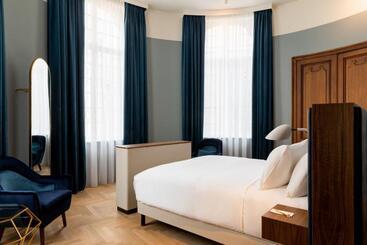 هتل Sapphire House Antwerp, Autograph Collection