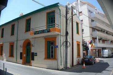 پانسیون Harrys Inn Guesthouse