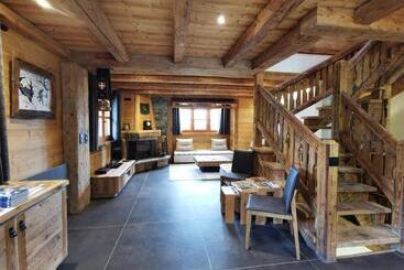 تختخواب و صبحانه Chalet Jardin D Angèle Chambres D Hôtes