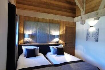 تختخواب و صبحانه Chalet Jardin D Angèle Chambres D Hôtes