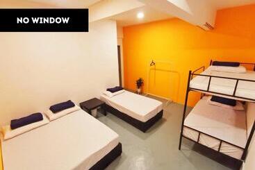 فنادق الكبسولة The Cocoon Capsule