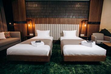 هتل Morva Premium Spa Resort