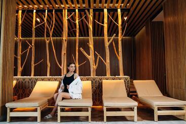 هتل Morva Premium Spa Resort