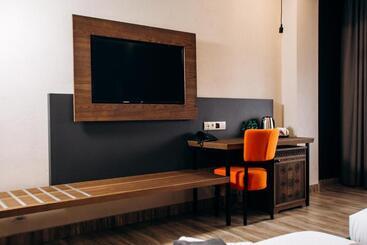 هتل Morva Premium Spa Resort