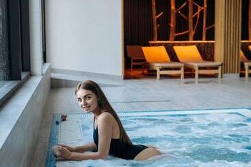 هتل Morva Premium Spa Resort