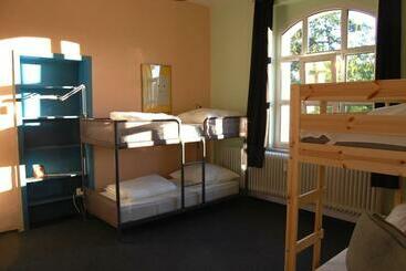 هتل Oberzent Hostelstyle Nur Für Aktive Touristen