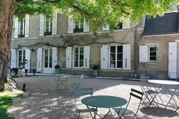 پانسیون Domaine Saint Hilaire
