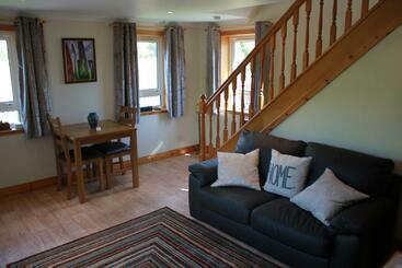 تختخواب و صبحانه 73 Westend, Balallan, Isle Of Lewis