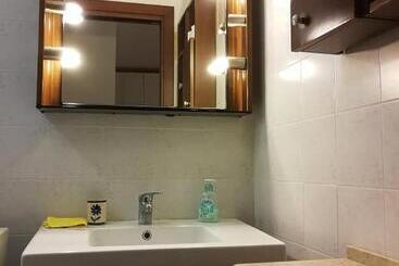 تختخواب و صبحانه Casa Di Amici