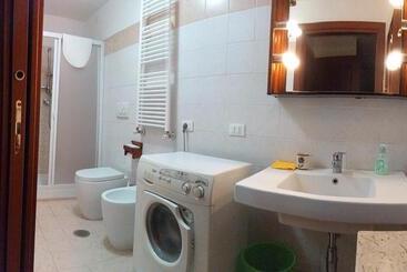 تختخواب و صبحانه Casa Di Amici