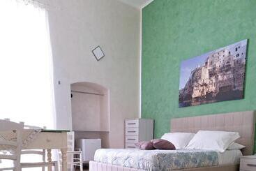 Donatella Bed And Breakfast