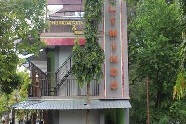 هتل Pondok Wisata Dan Restoran Elim