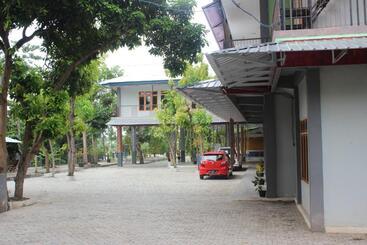 هتل Pondok Wisata Dan Restoran Elim