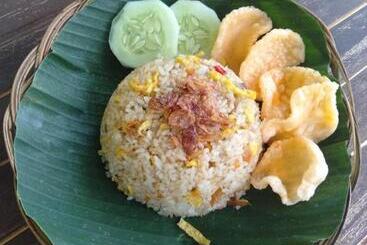هتل Pondok Wisata Dan Restoran Elim